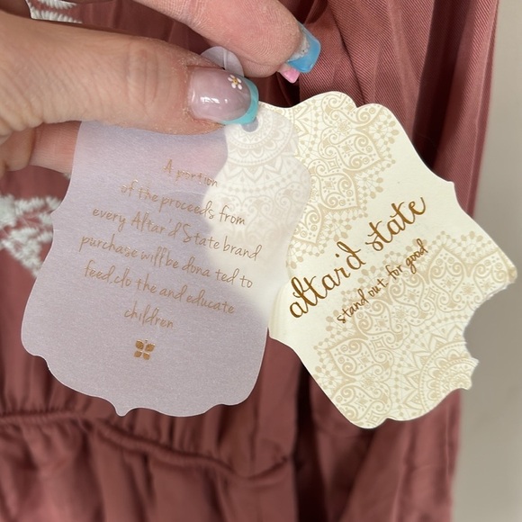 Brand New Altar’d State Salmon Marissa Romper Jumpsuit Embroidered Floral Boho - Picture 5 of 16